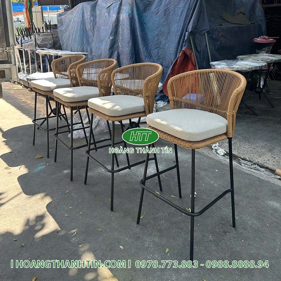 Bàn ghế bar TH 22